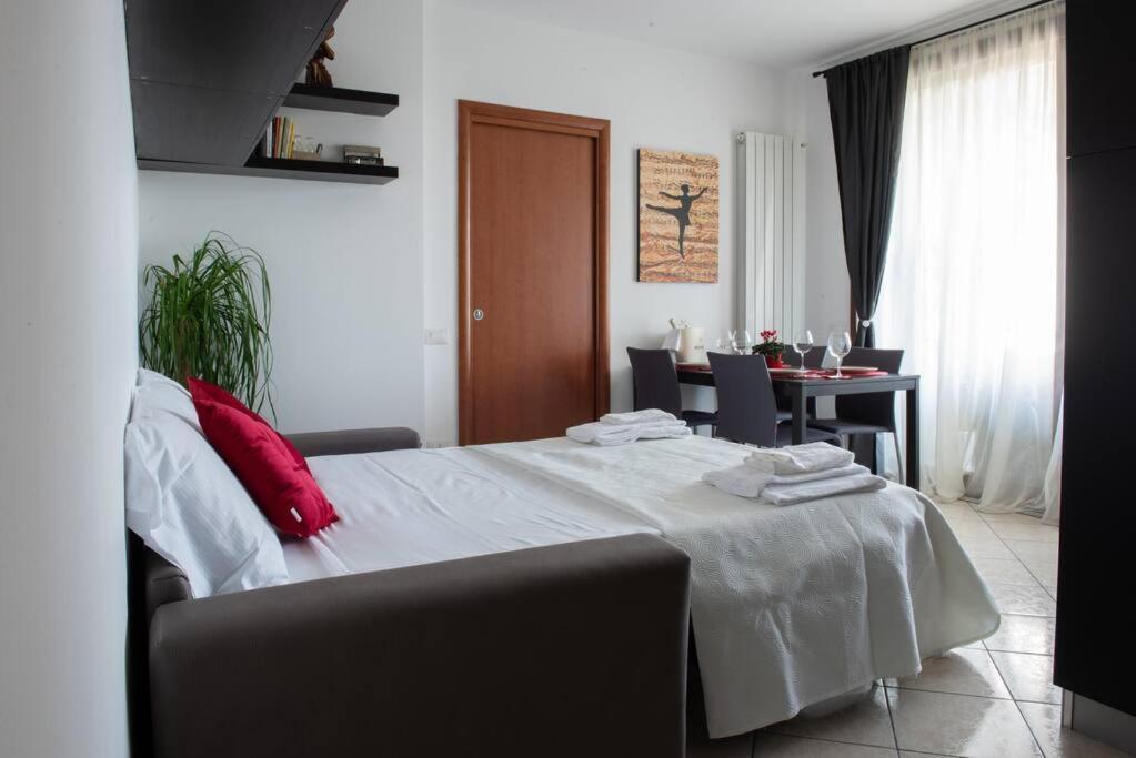 Bella Ciao Airport Apartment Seriate Eksteriør billede