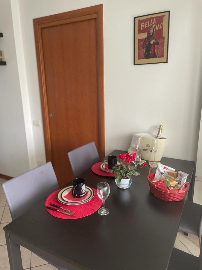 Bella Ciao Airport Apartment Seriate Eksteriør billede
